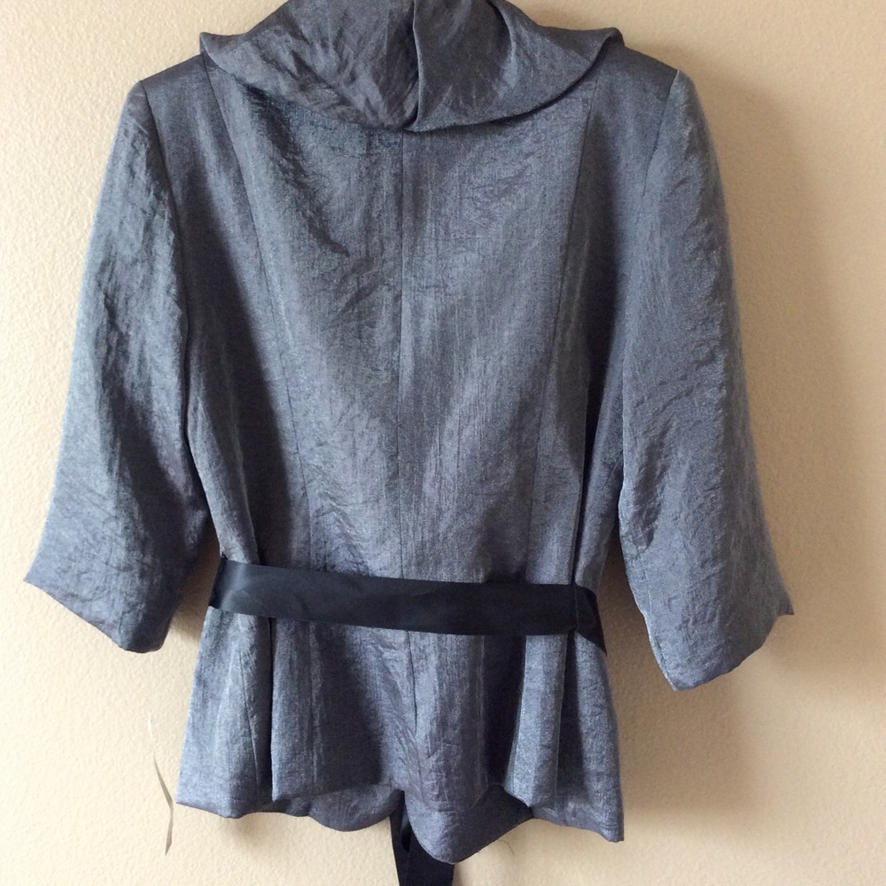 Jacket - Picture 2 of 4